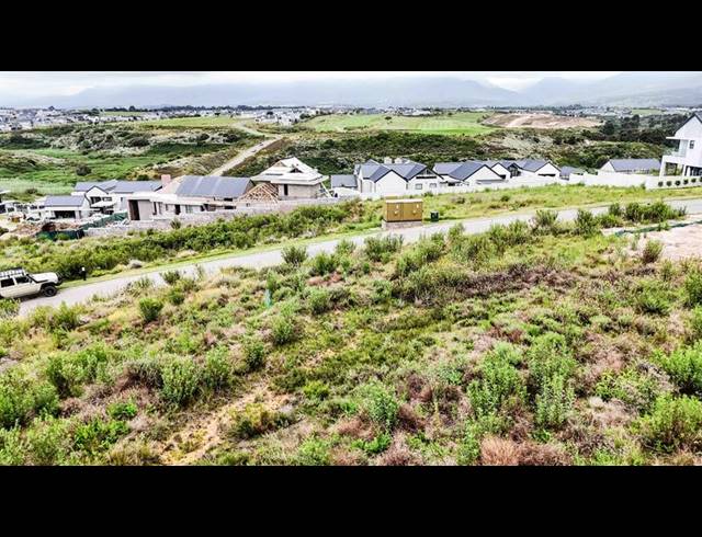 LAND FOR SALE IN KINGSWOOD GOLF ESTATE